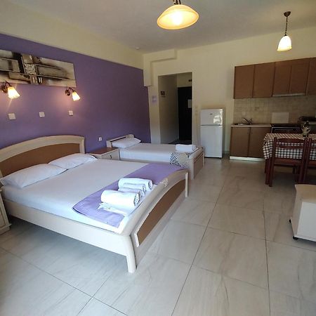 Dimas V House Aparthotel Parga Buitenkant foto