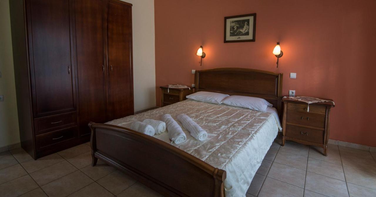 Dimas V House Aparthotel Parga Buitenkant foto