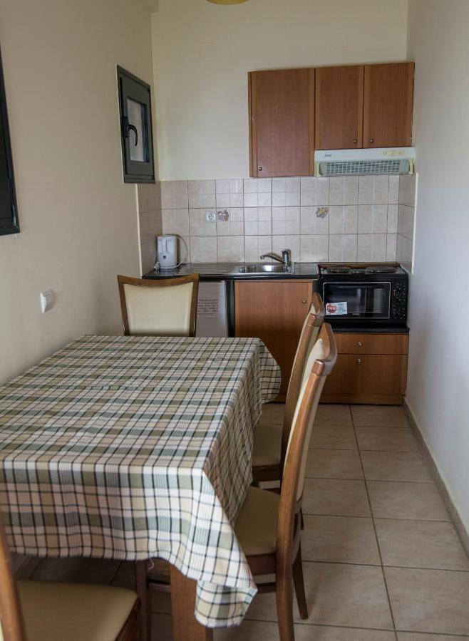 Dimas V House Aparthotel Parga Buitenkant foto