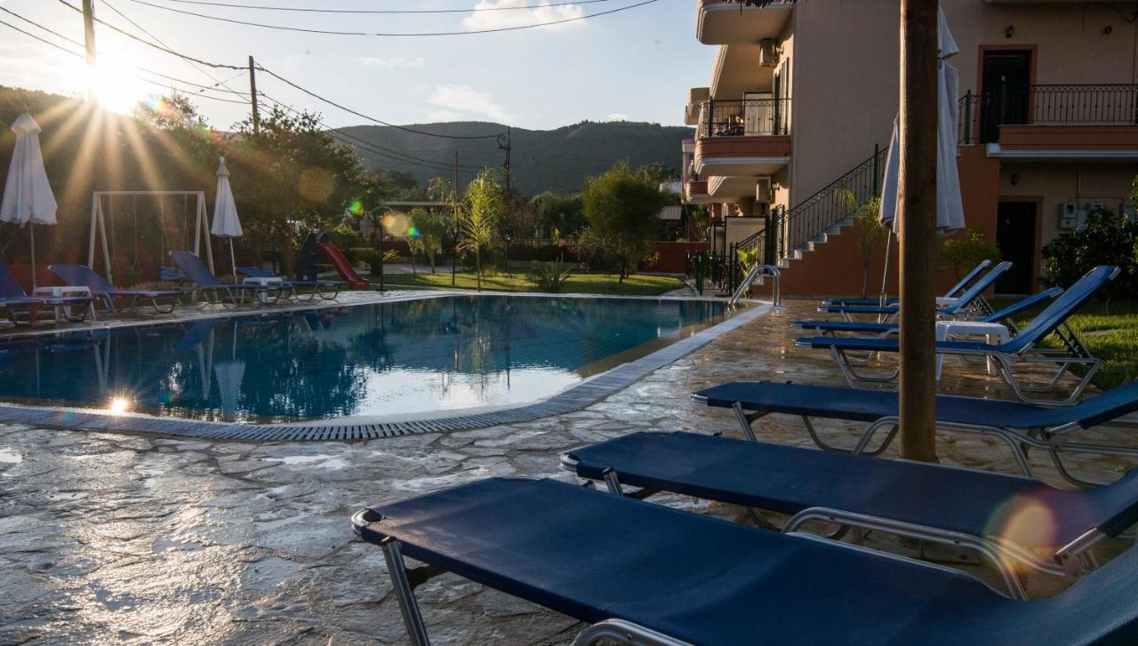 Dimas V House Aparthotel Parga Buitenkant foto