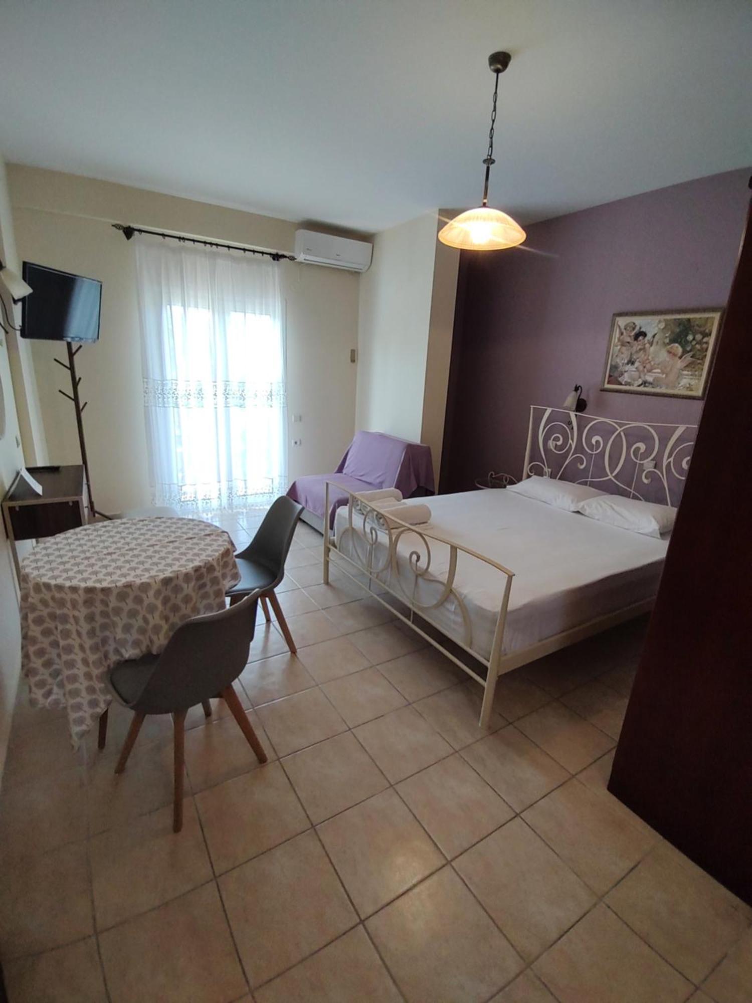 Dimas V House Aparthotel Parga Buitenkant foto